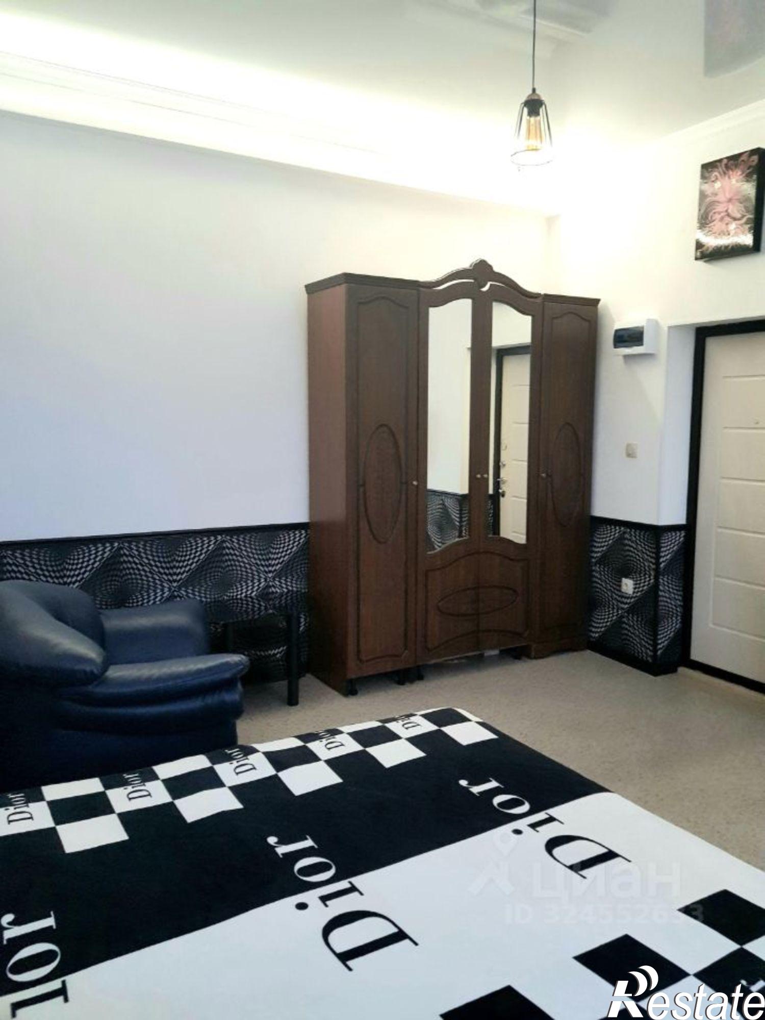 Сдать квартиру за 29 000 рублей на Зелёный переулок, 17