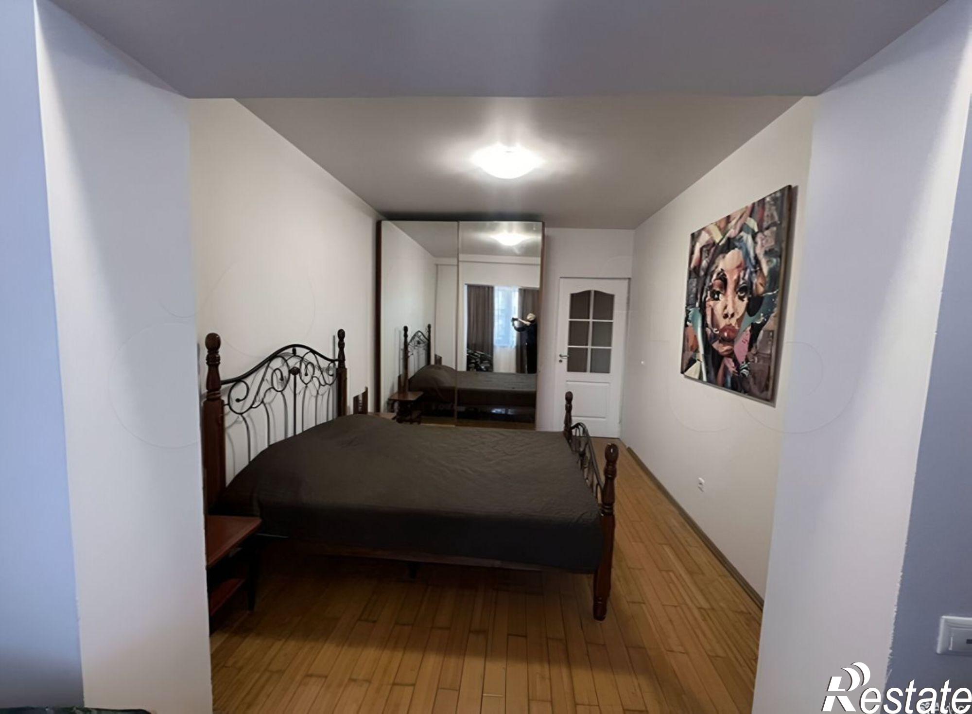 Сдать квартиру за 65 000 рублей на улица Пирогова, 4