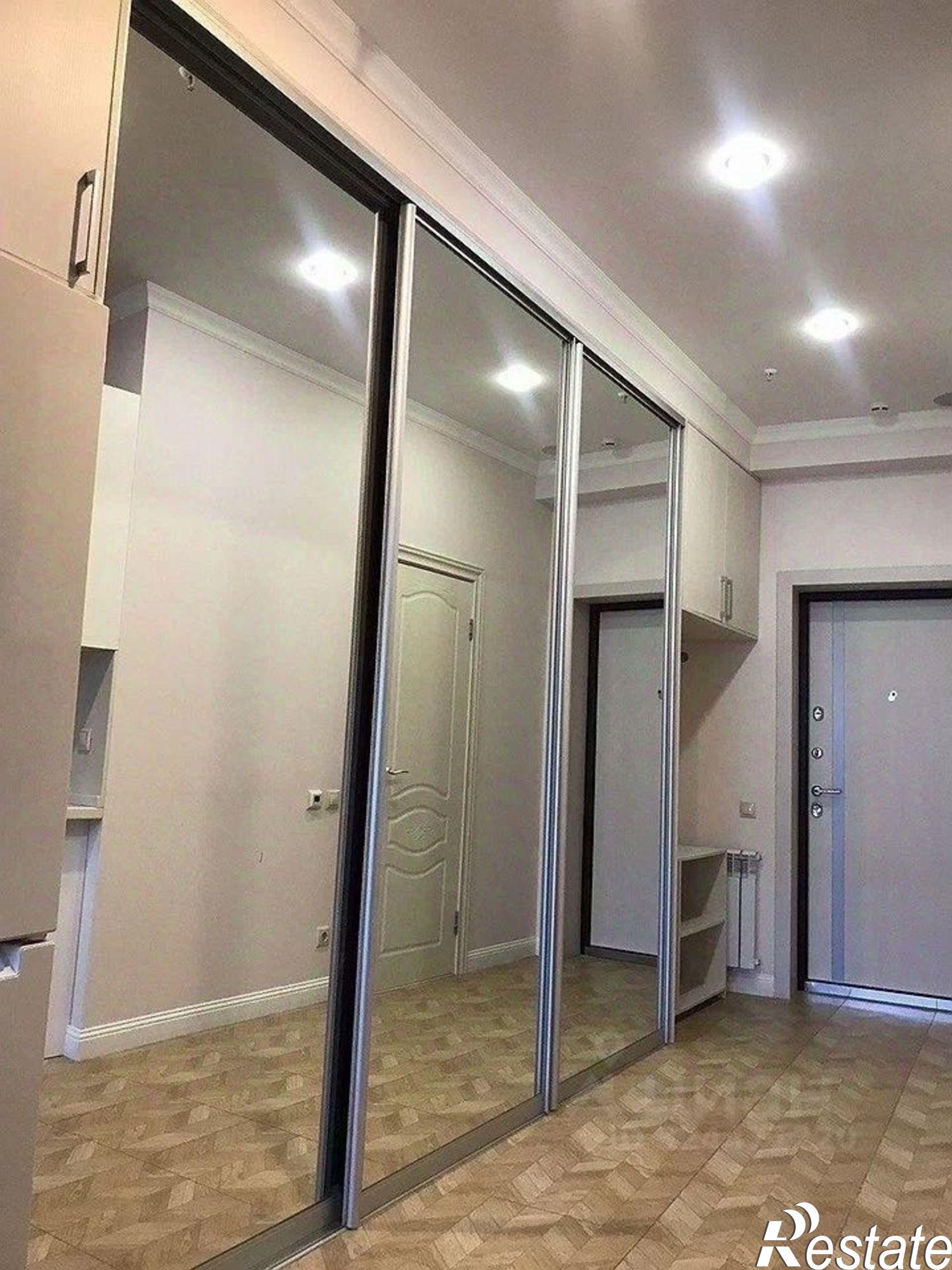 Сдать квартиру за 125 000 рублей на Курортный проспект, 59