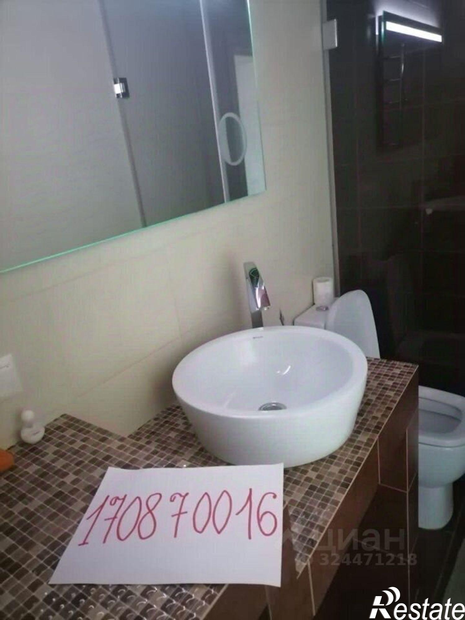 Сдать квартиру за 180 000 рублей на Виноградная улица, 4