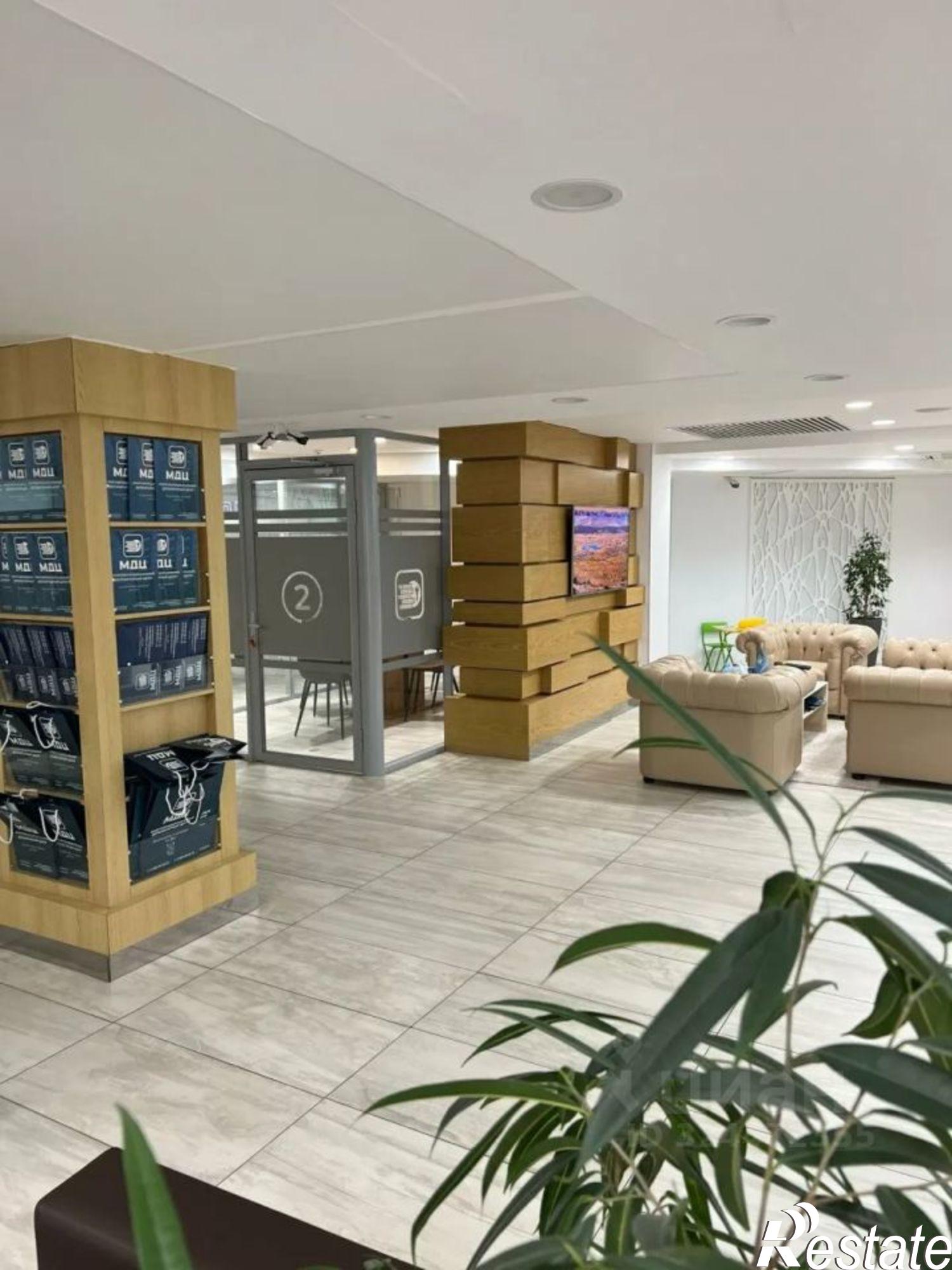 Сдать офис, помещение под офис за 125 003 рублей на улица Войкова, 3