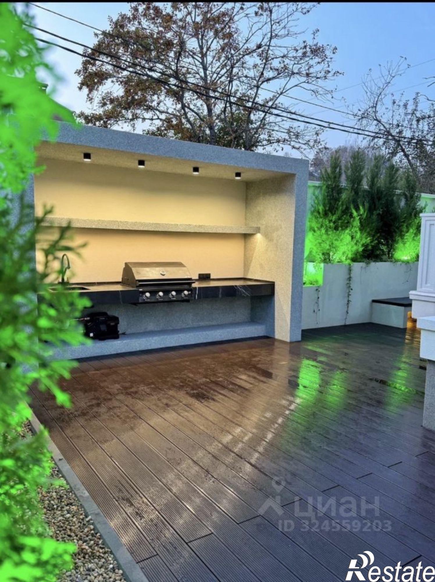 Купить дачу, дом, коттедж за 95 000 000 рублей на Петрозаводская улица, 45Д/7