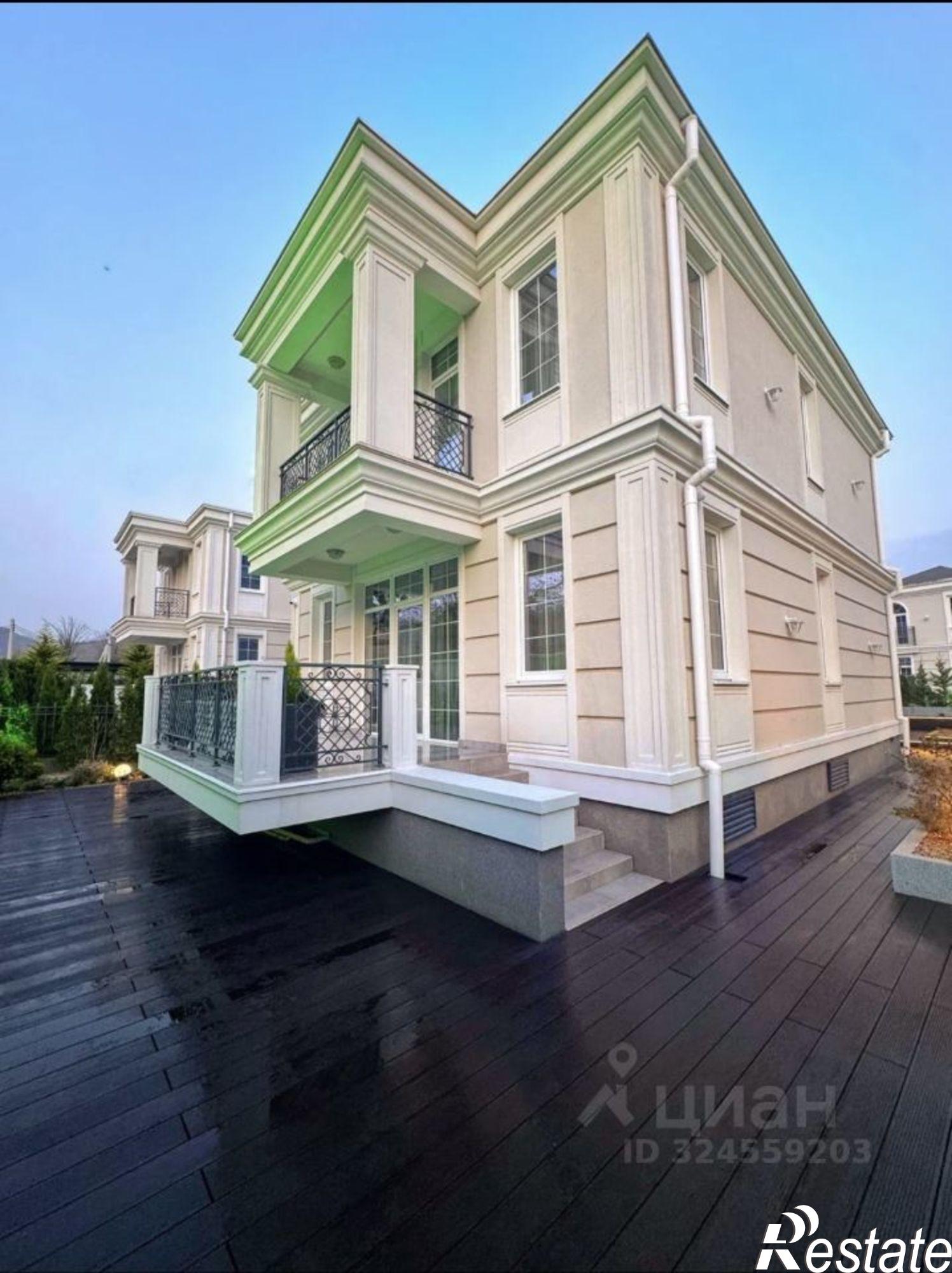 Купить дачу, дом, коттедж за 95 000 000 рублей на Петрозаводская улица, 45Д/7