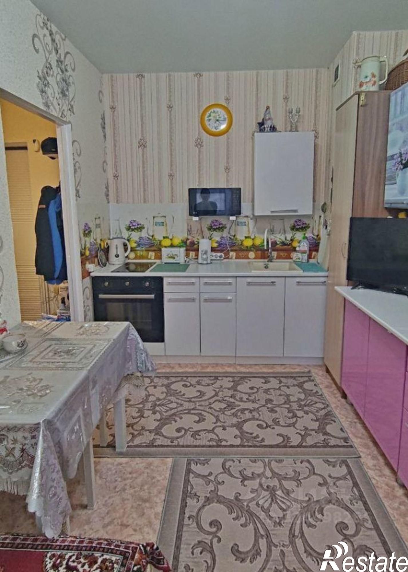 Купить квартиру за 8 600 000 рублей на Вишнёвая улица, 18/8