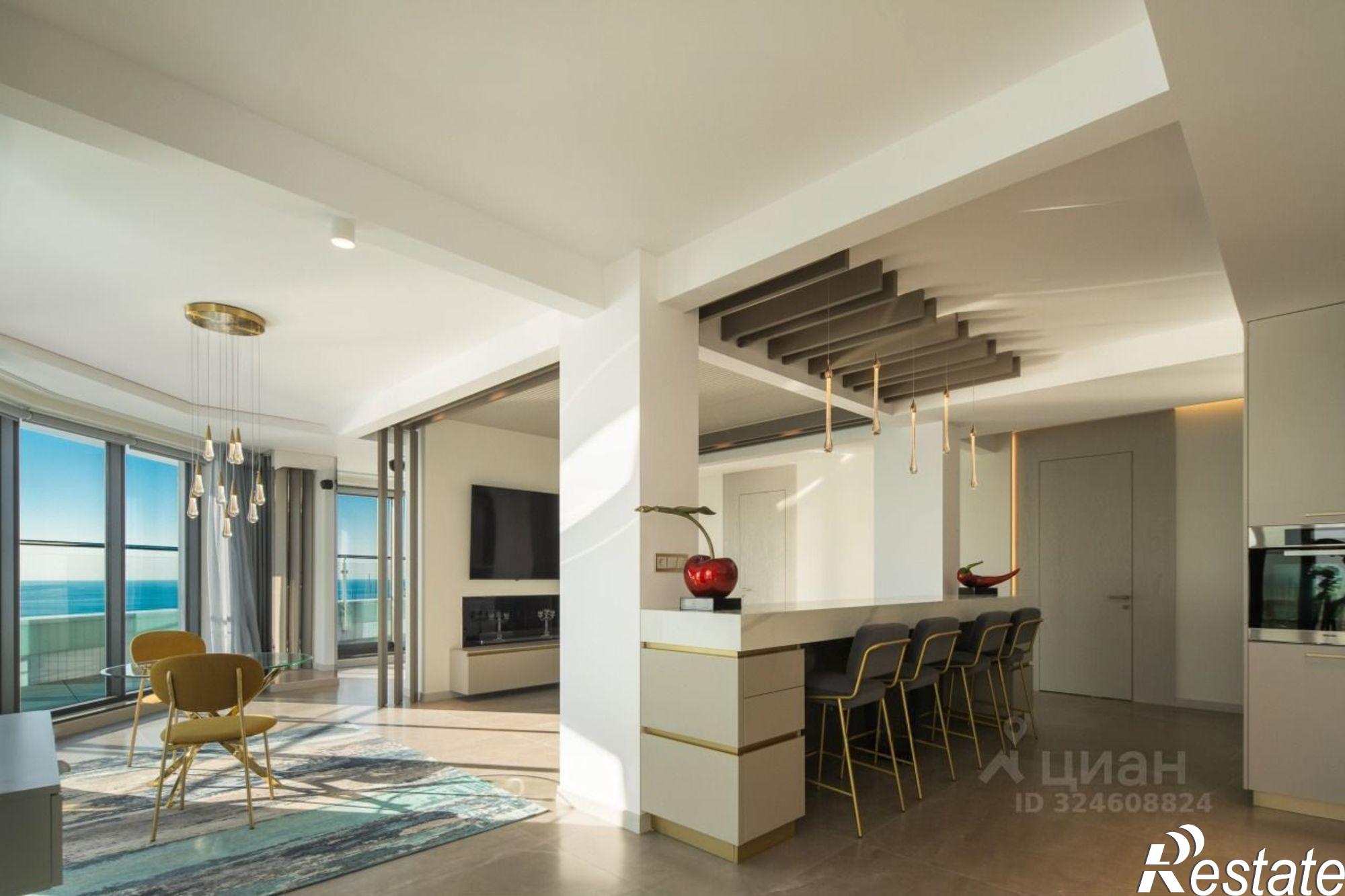 Купить квартиру за 90 000 000 рублей на Гагринская улица, 10