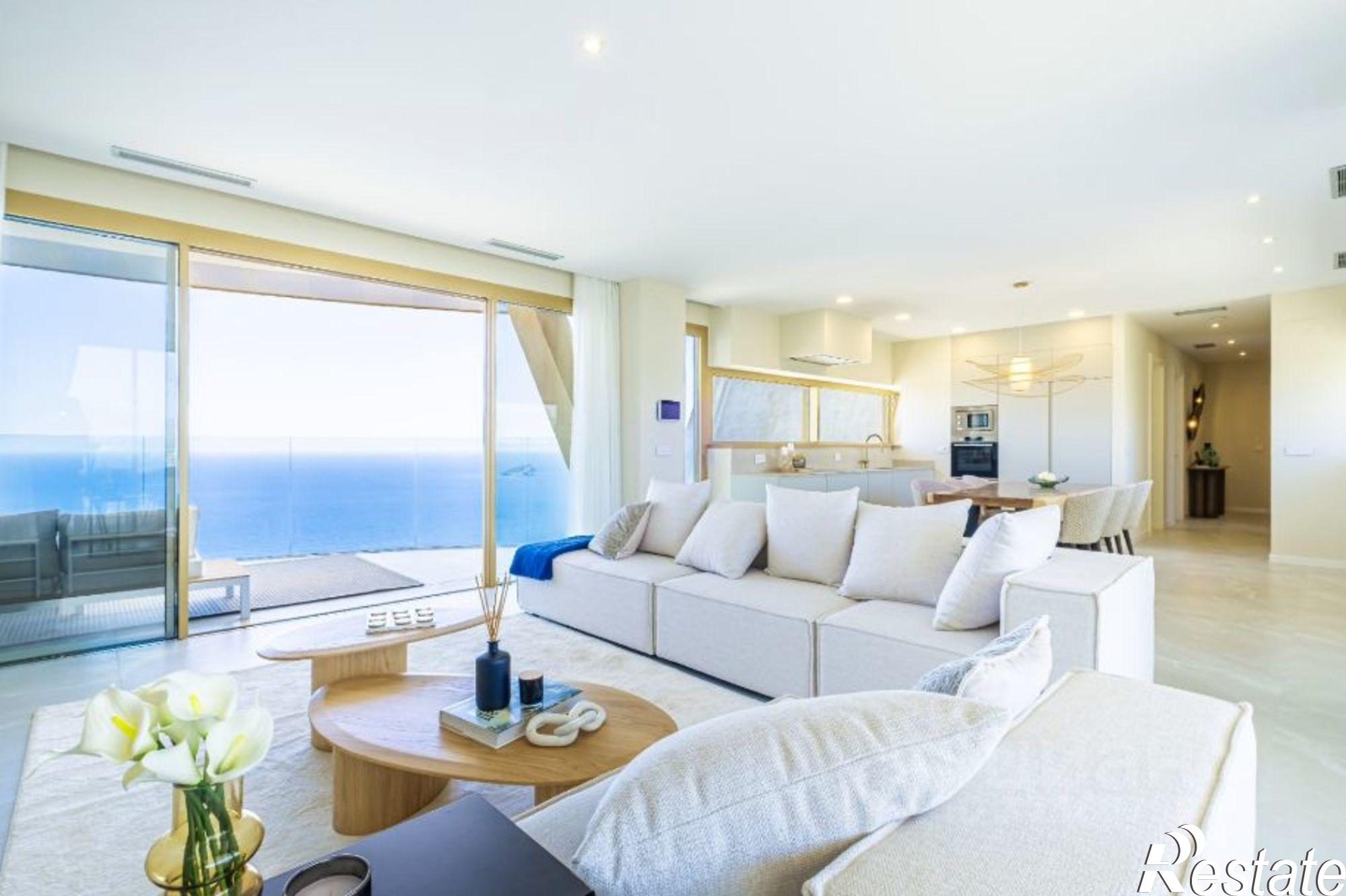 Купить квартиру за 8 000 000 рублей на Морской переулок, 1/1