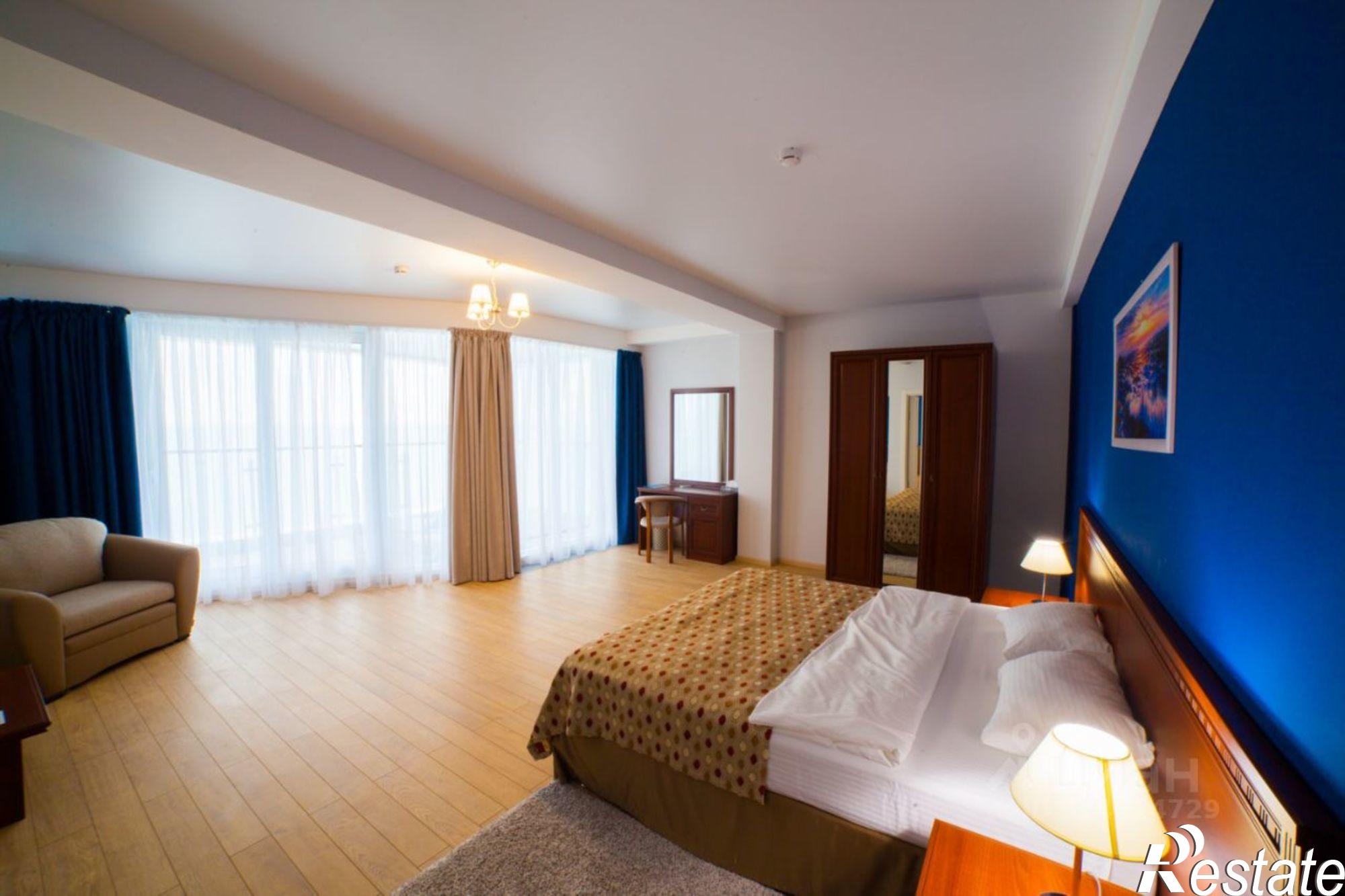 Купить квартиру за 14 000 000 рублей на Черноморская улица, 13Г