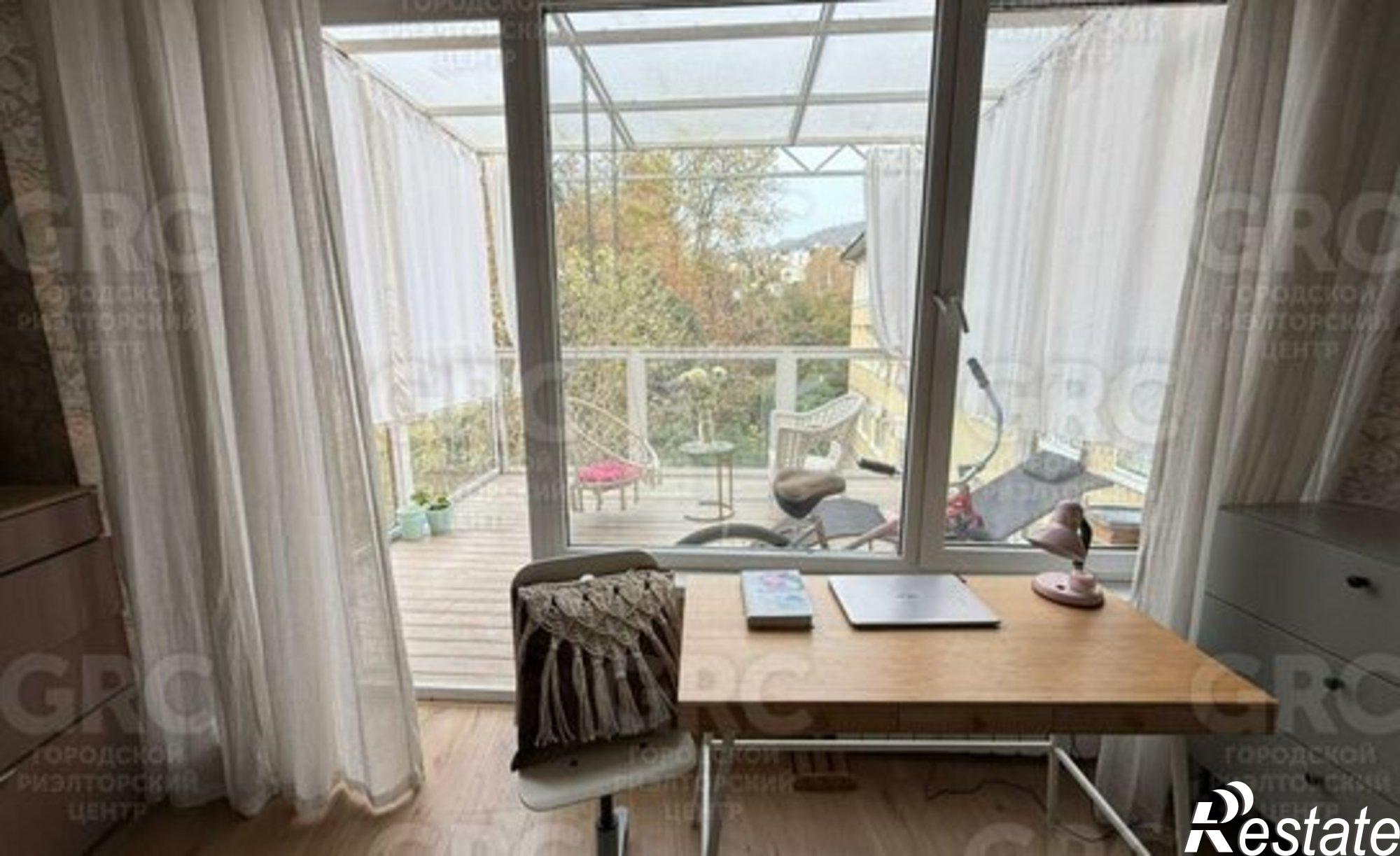 Купить квартиру за 15 000 000 рублей на Кипарисовая улица, 9/1