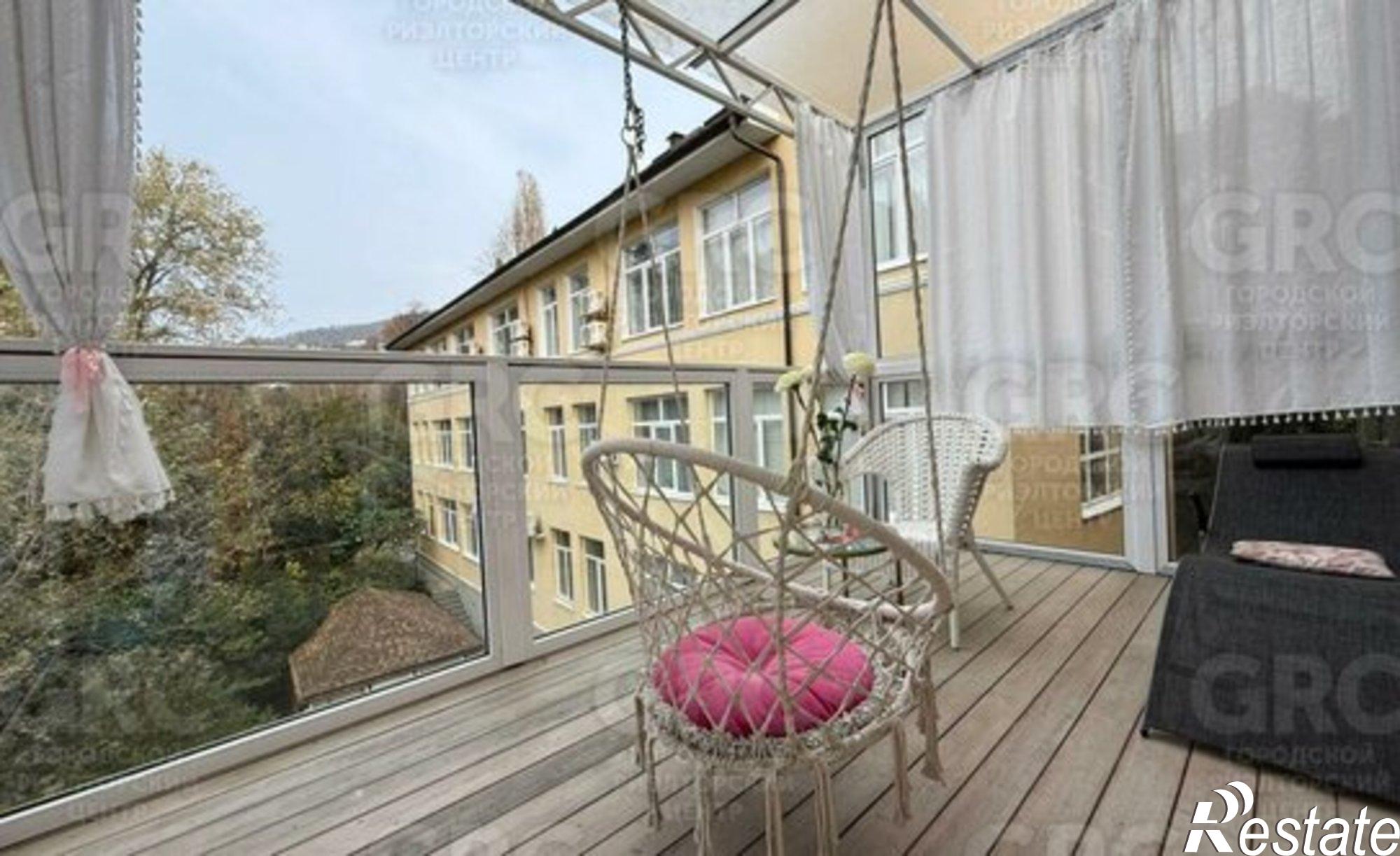 Купить квартиру за 15 000 000 рублей на Кипарисовая улица, 9/1