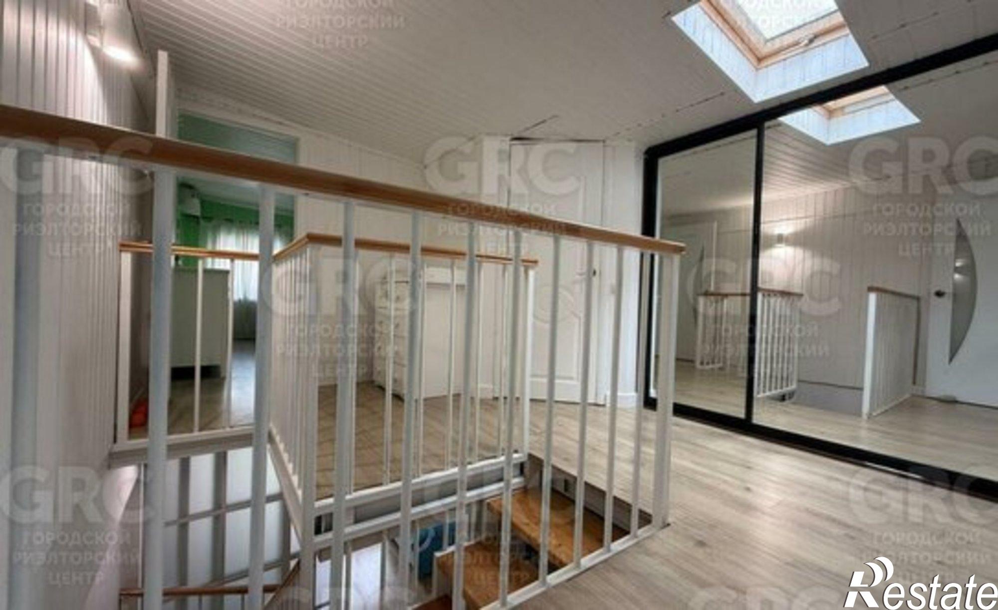 Купить квартиру за 15 000 000 рублей на Кипарисовая улица, 9/1