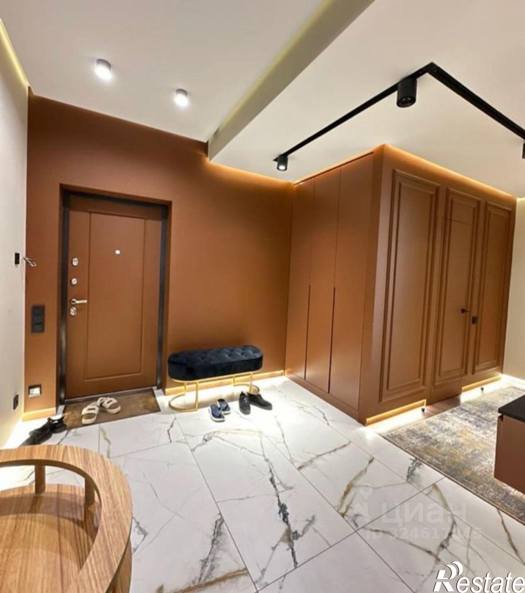 Купить квартиру за 14 000 000 рублей на Нагорная улица, 14