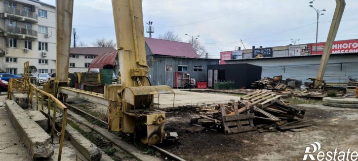 Отдельное здание Донская улица, 12,  д. 12