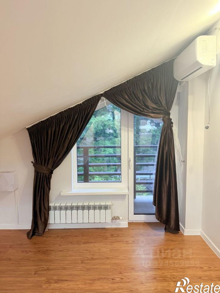 2-комн квартира ул Защитников Кавказа, 3,  д. 3