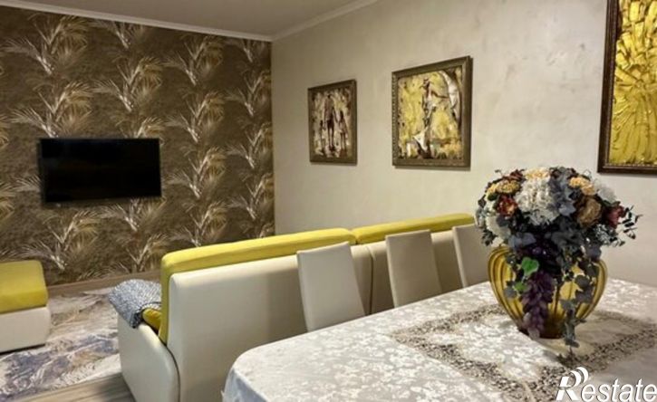 4-комн квартира ул Невская, 19,  д. 19