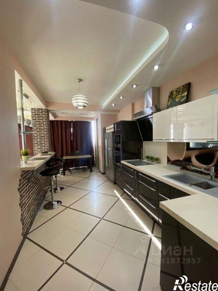 2-комн квартира ул Дмитриевой, 5,  д. 5