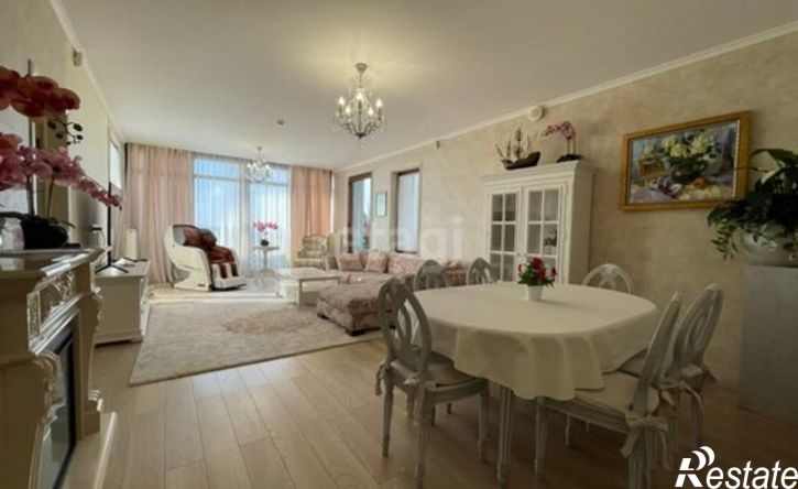 4-комн квартира микрорайон Новый Сочи, улица Пирогова, 5/10