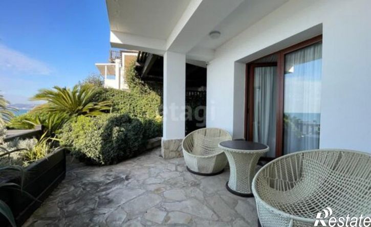 4-комн квартира микрорайон Новый Сочи, улица Пирогова, 5/10