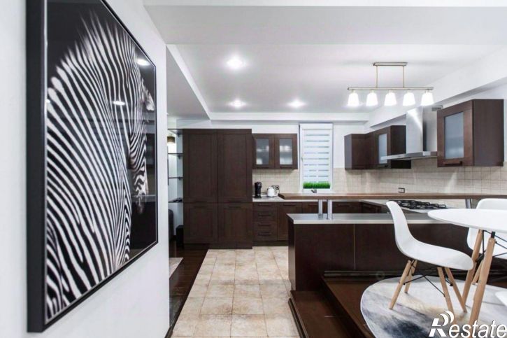 2-комн квартира ул Дмитриевой, 13/1,  д. 13/1