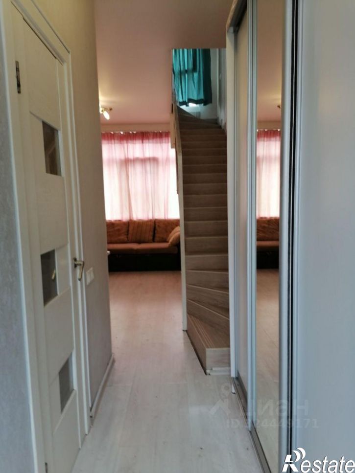 2-комн квартира Батумское шоссе, 77А,  д. 77А