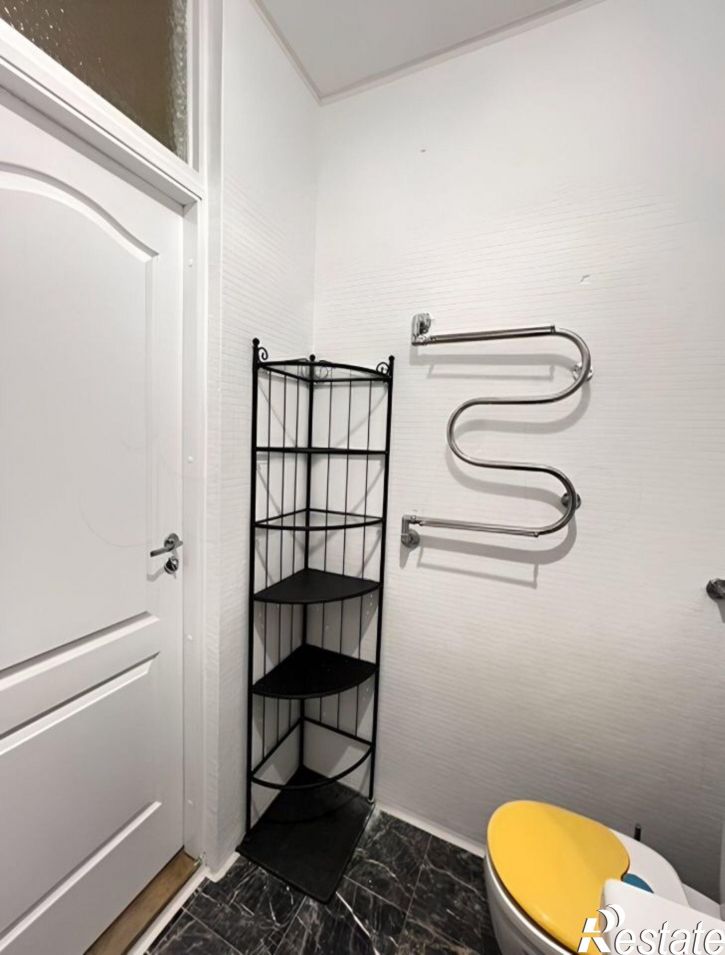 2-комн квартира улица Пирогова, 4,  д. 4