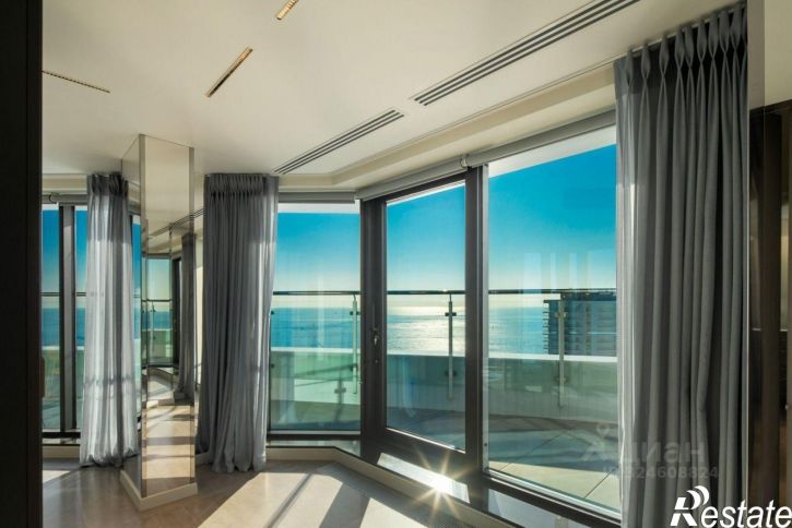 4-комн квартира Гагринская улица, 10,  д. 10