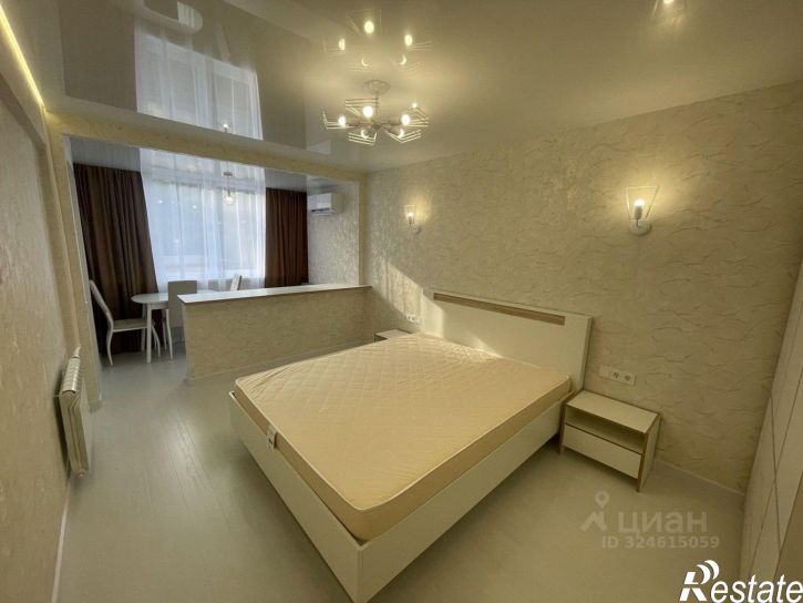 4-комн квартира улица Воровского, 56,  д. 56