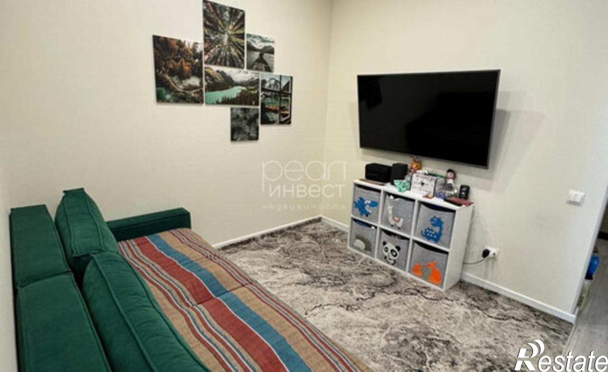 Купить квартиру за 18 600 000 рублей на Параллельная улица, 10