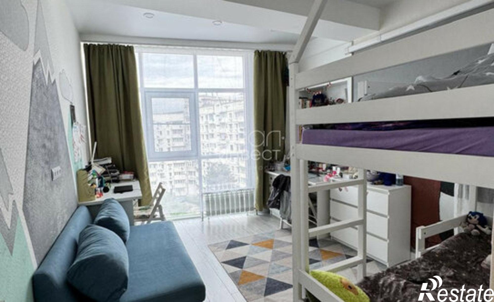 Купить квартиру за 18 600 000 рублей на Параллельная улица, 10