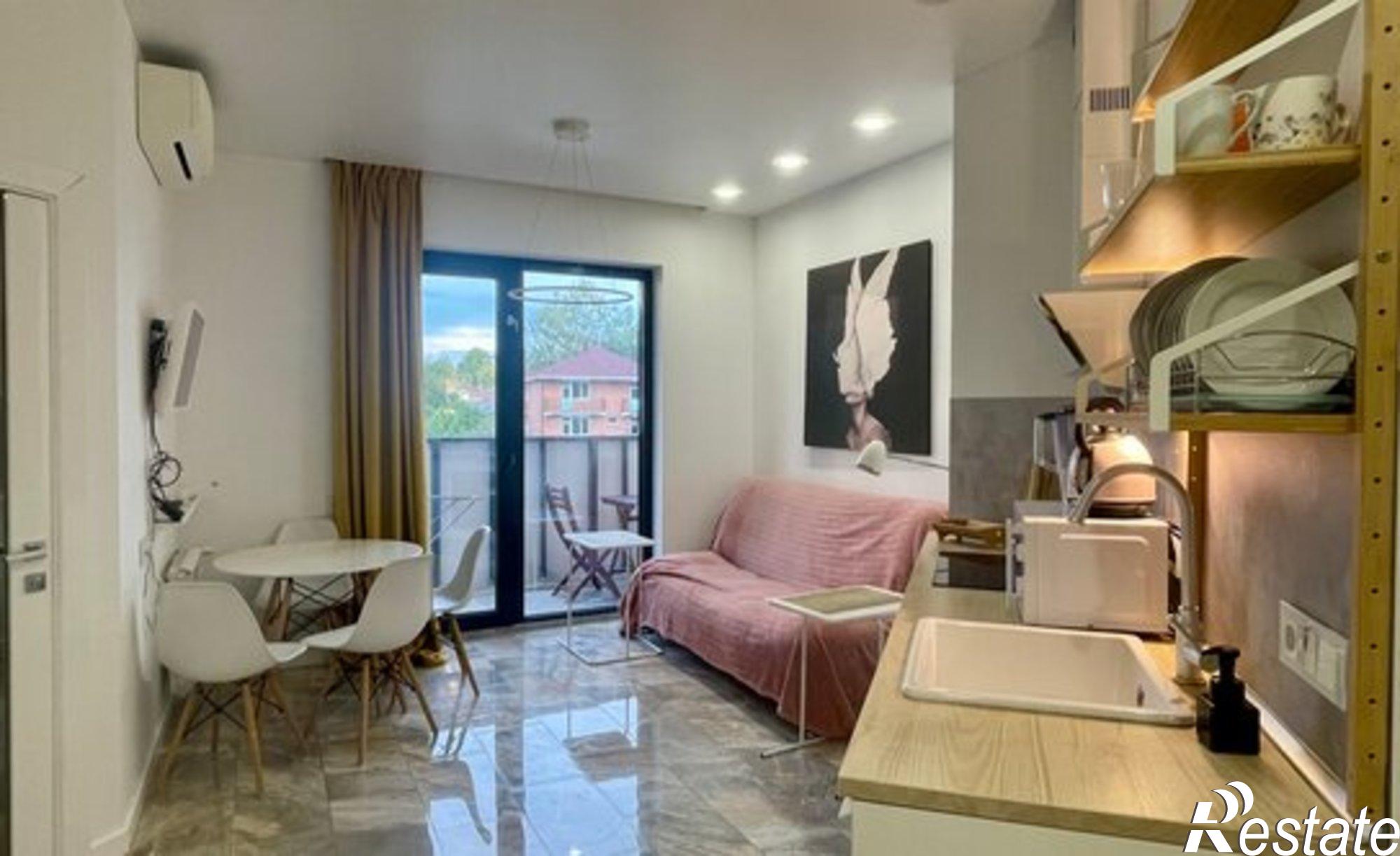 Купить квартиру за 12 000 000 рублей на Санаторная улица, 63/1