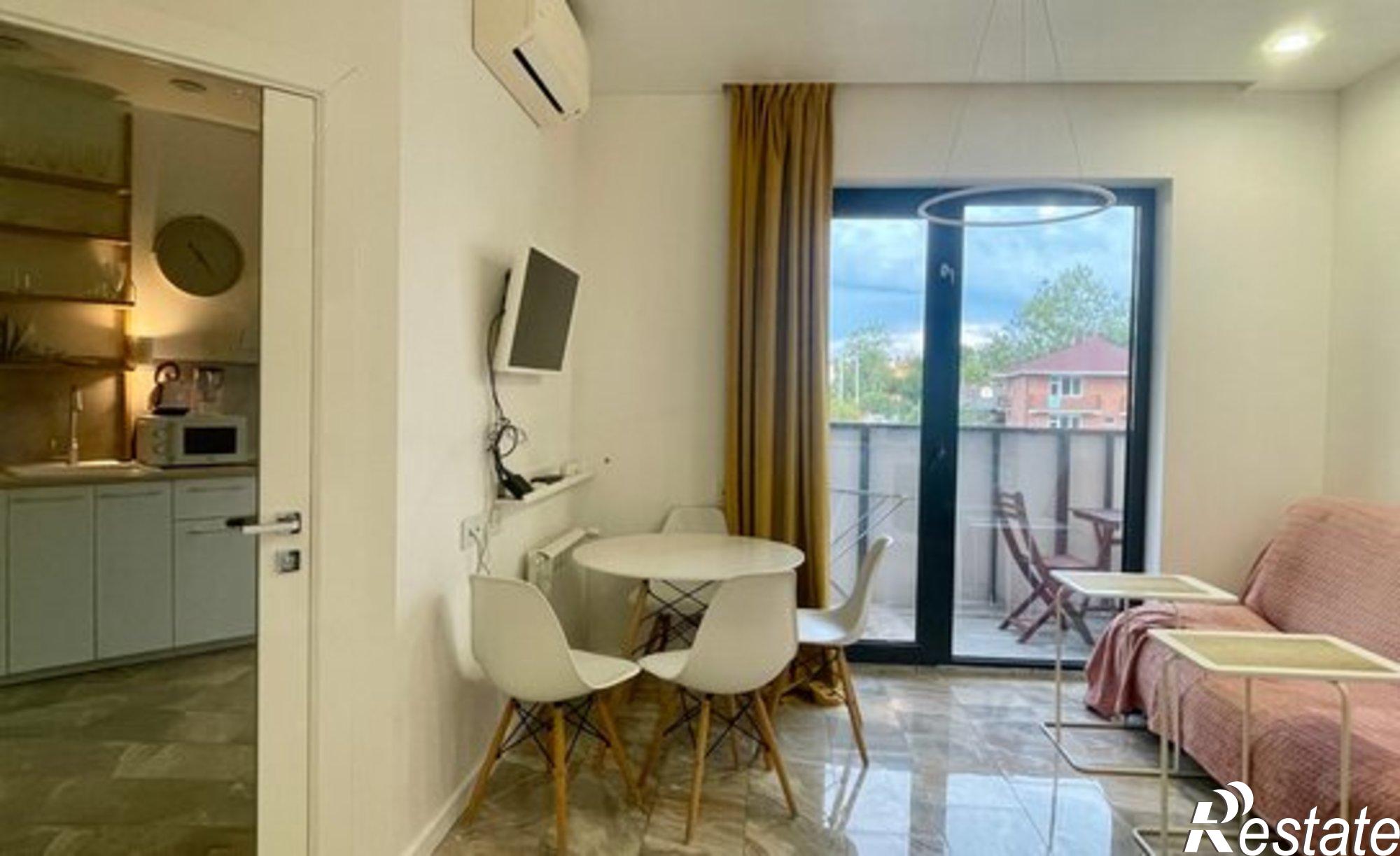 Купить квартиру за 12 000 000 рублей на Санаторная улица, 63/1