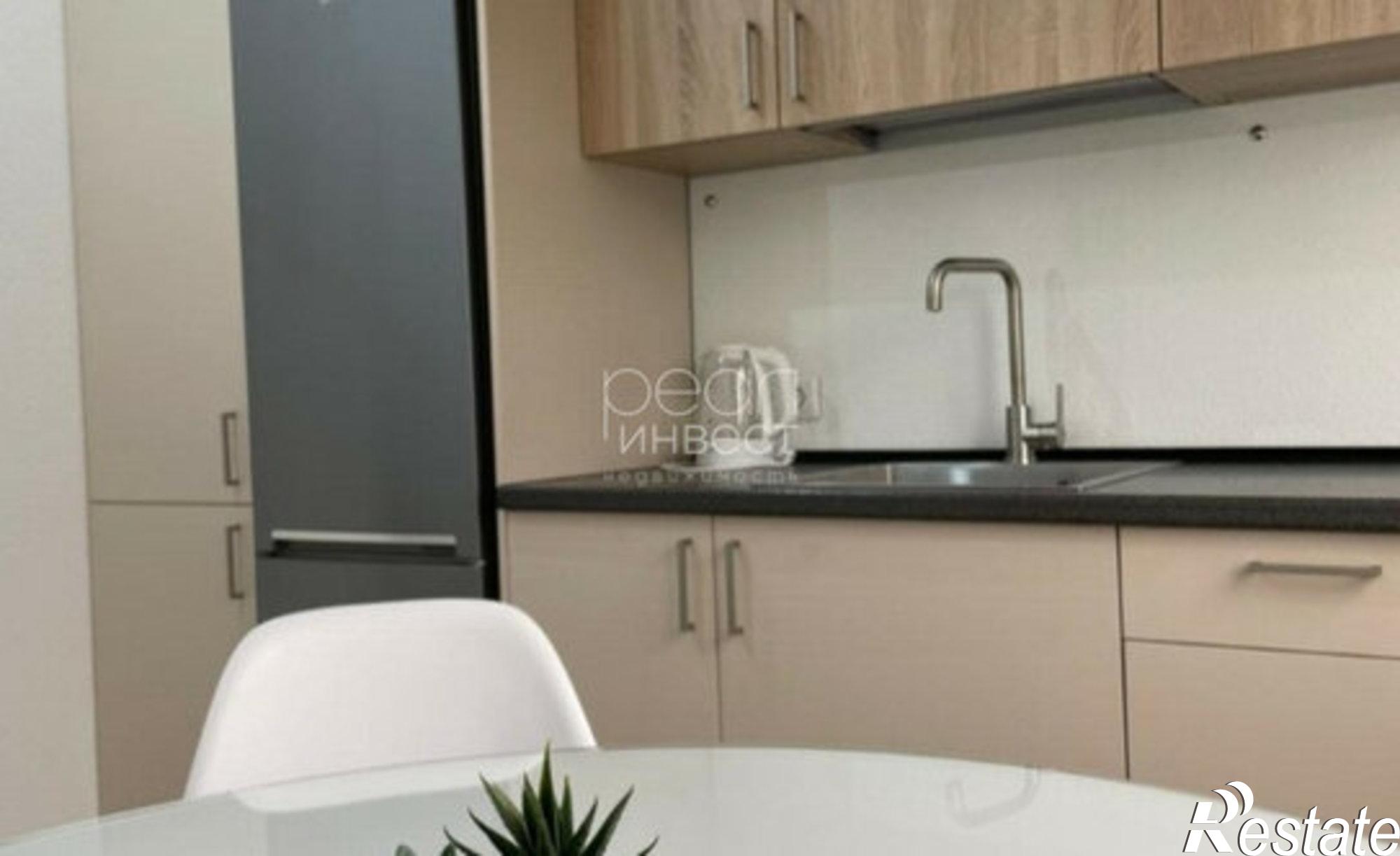 Купить квартиру за 11 000 000 рублей на ул Волжская, 42/1