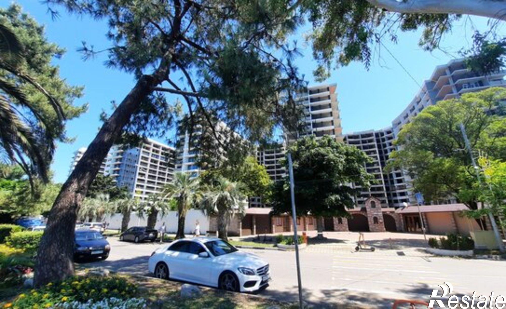 Купить квартиру за 23 650 000 рублей на ул Просвещения, 24А