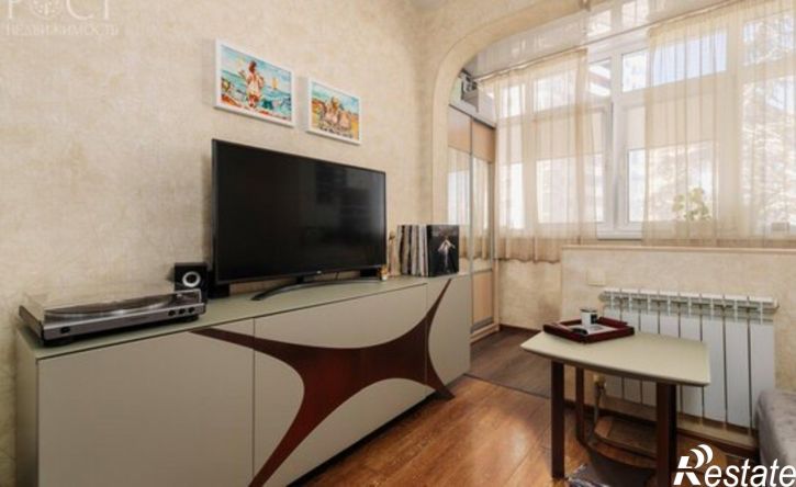 2-комн квартира Параллельная улица, 8/6,  д. 8/6