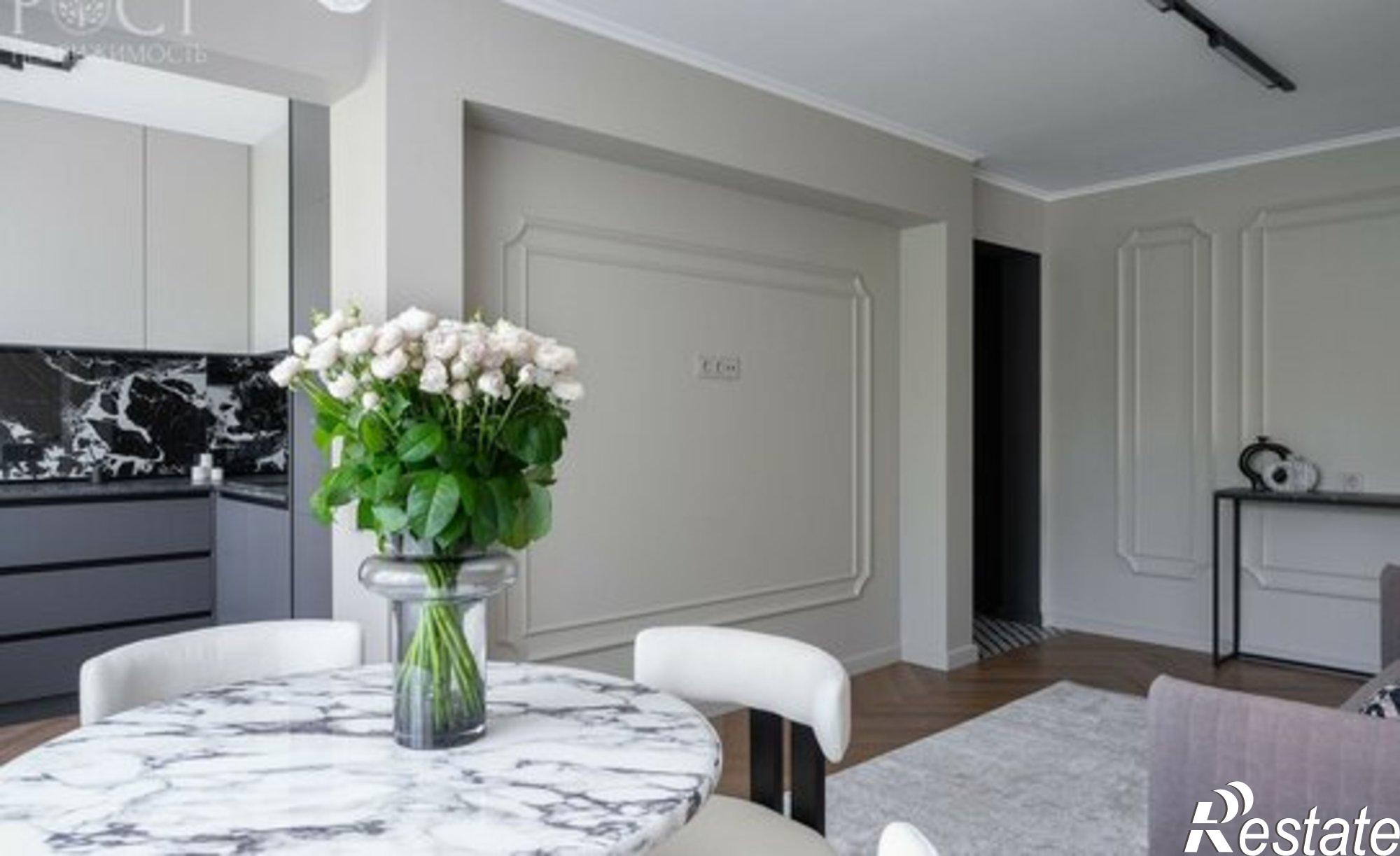 Купить квартиру за 28 000 000 рублей на улица Роз, 14