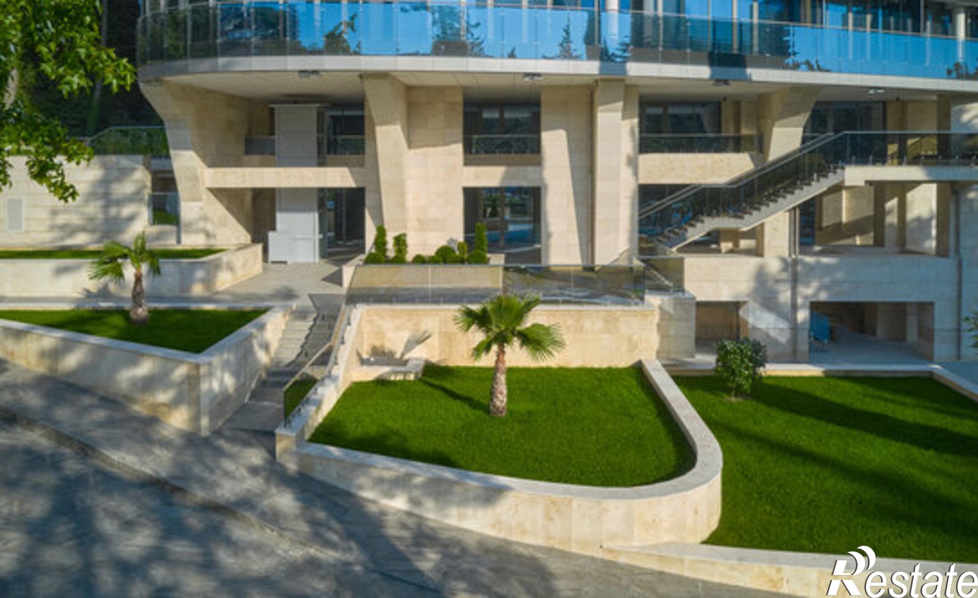 Купить квартиру за 65 000 000 рублей на Курортный проспект, 108