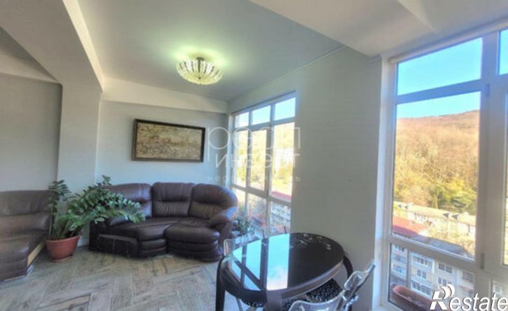 2-комн квартира улица Камо, 70,  д. 70