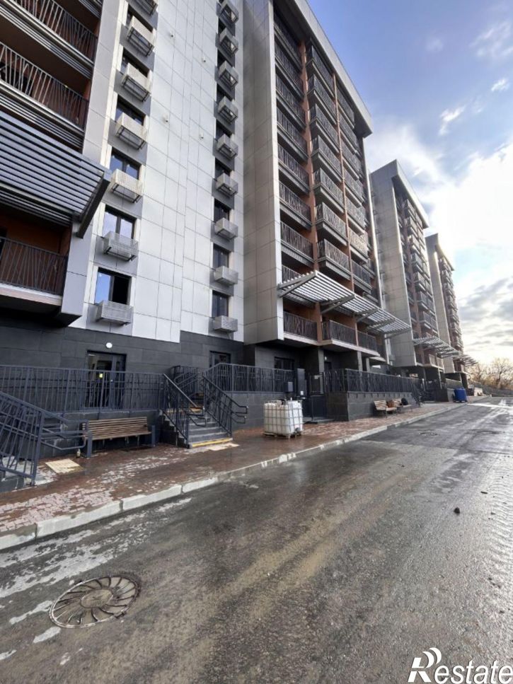 3-комн квартира Тепличная улица, 83,  д. 83