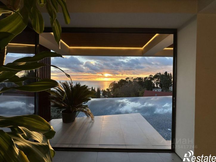 Коттедж/дом Сухумское шоссе, 33/15,  д. 33/15