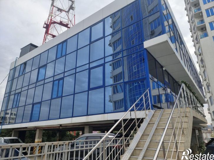 Отдельное здание Альпийская улица, 27,  д. 27