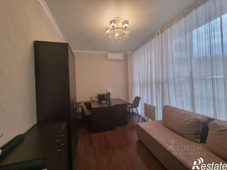 Отдельное здание Альпийская улица, 27,  д. 27