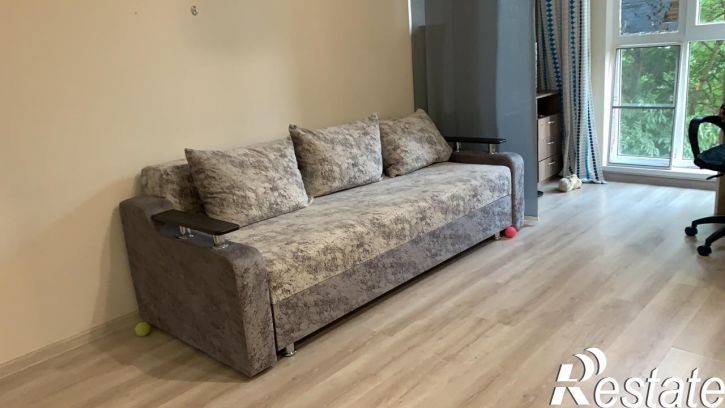 2-комн квартира Метелева, 6/3