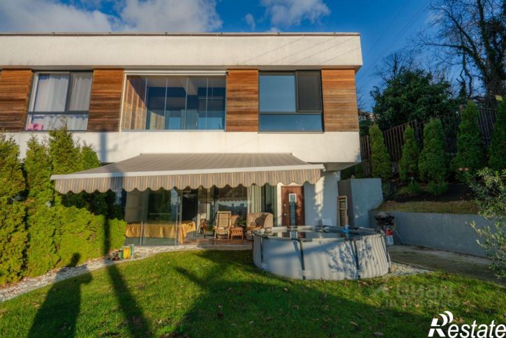 Коттедж/дом Вишнёвая улица, 91,  д. 91