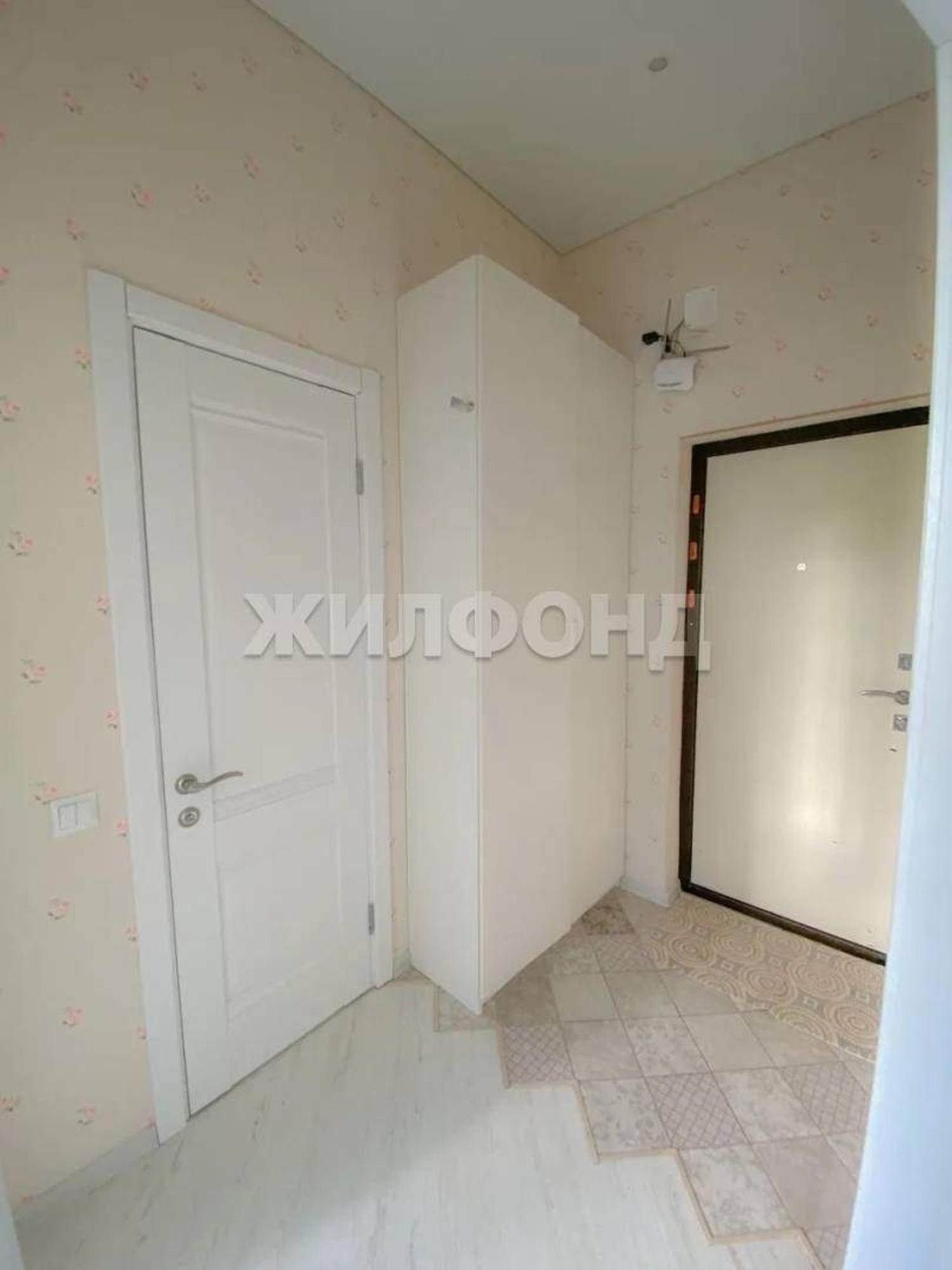 Купить квартиру за 10 200 000 рублей на Полтавская улица, д.21
