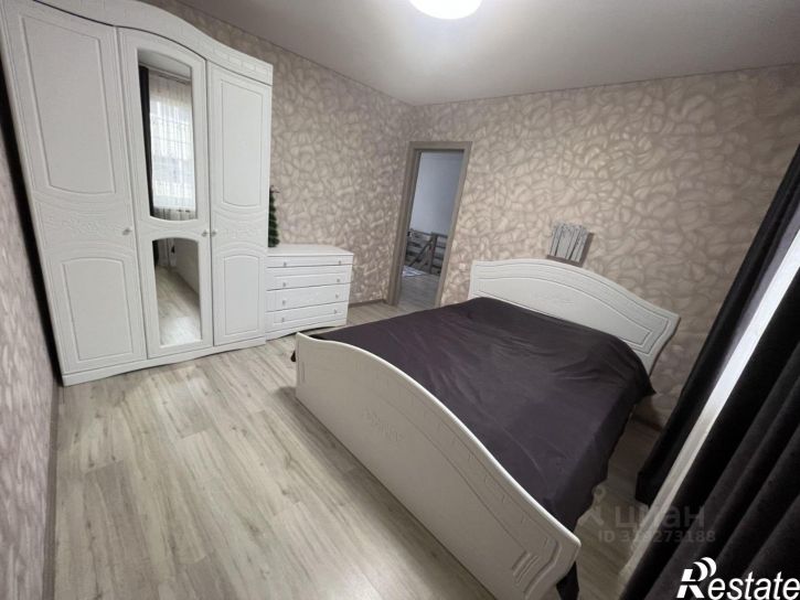 Гараж/парковка улица Яна Фабрициуса, 2/36,  д. 2/36