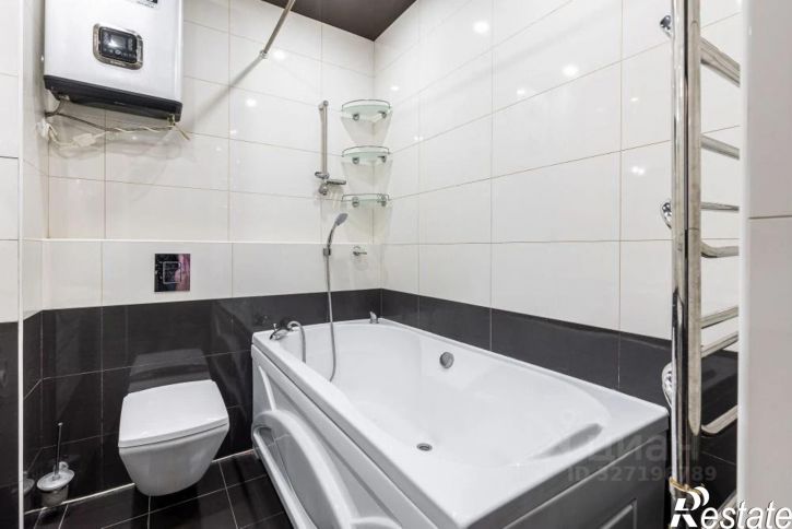 3-комн квартира улица Юных Ленинцев, 10,  д. 10