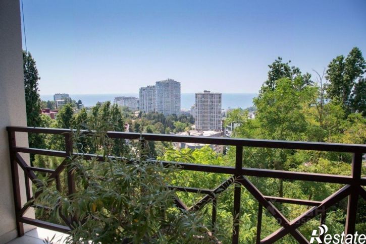 3-комн квартира Альпийская улица, 7/3,  д. 7/3