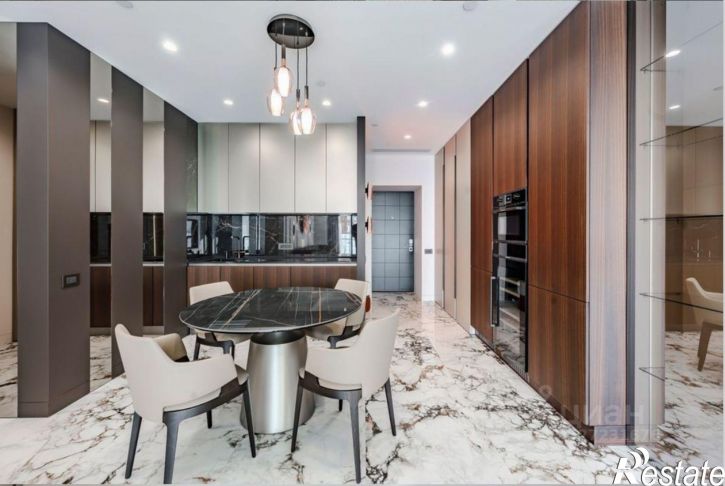 2-комн квартира улица Орджоникидзе, 17,  д. 17