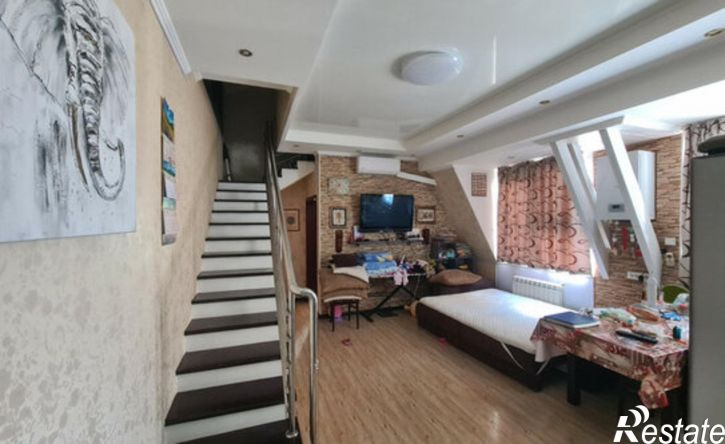 5-комн квартира ул Макаренко, 8Б/7,  д. 8Б/7