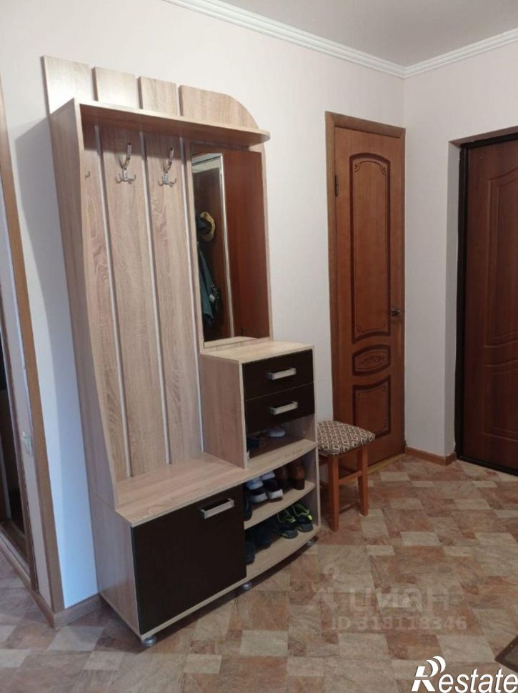3-комн квартира улица Кольцова, 19,  д. 19