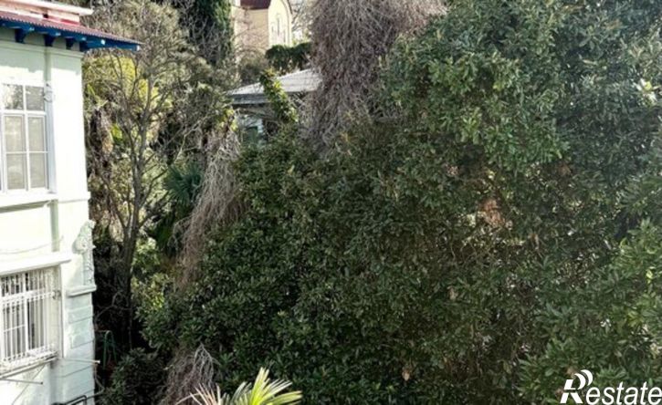 2-комн квартира Дивноморская улица, 9,  д. 9